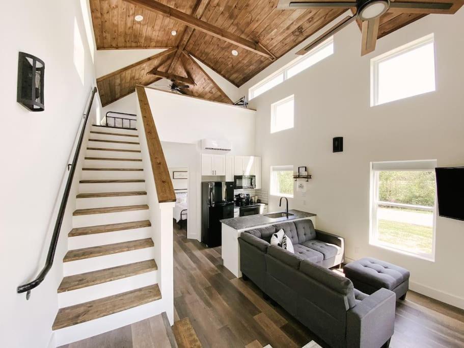 ピジョンフォージModern Smoky Mountain Tiny Houseアパートメント エクステリア 写真