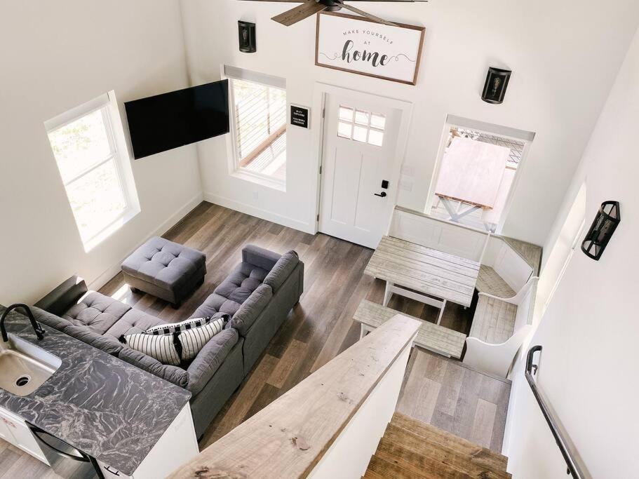 ピジョンフォージModern Smoky Mountain Tiny Houseアパートメント エクステリア 写真